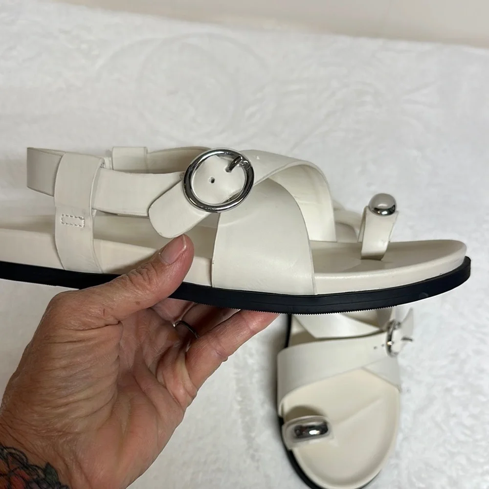 A New Day Cream Sandals with Elegant Design